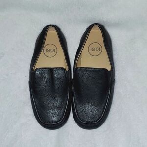 1901 Boy's Slip-on Loafers Size 11M